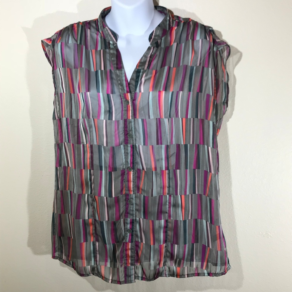 SOLD The Limited Outback Women's Sleeveless Med